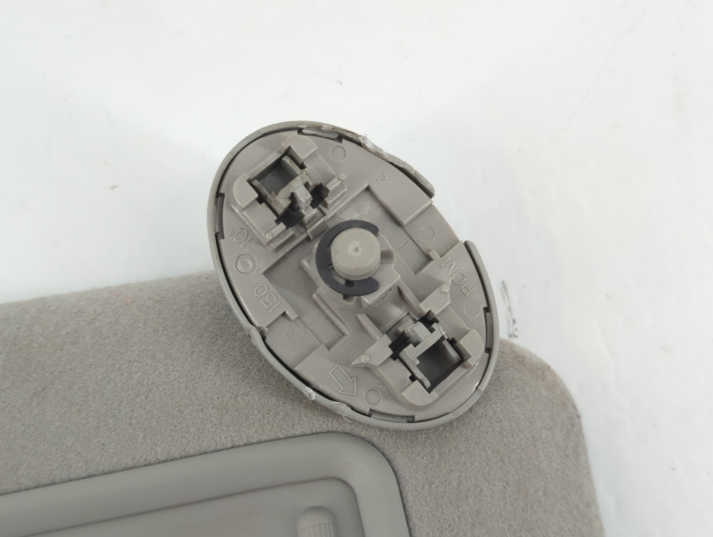 2009-2010 Pontiac Vibe Sun Visor Shade Replacement Passenger Right Mirror Fits Fits 2009 2010 OEM Used Auto Parts - Oemuseda