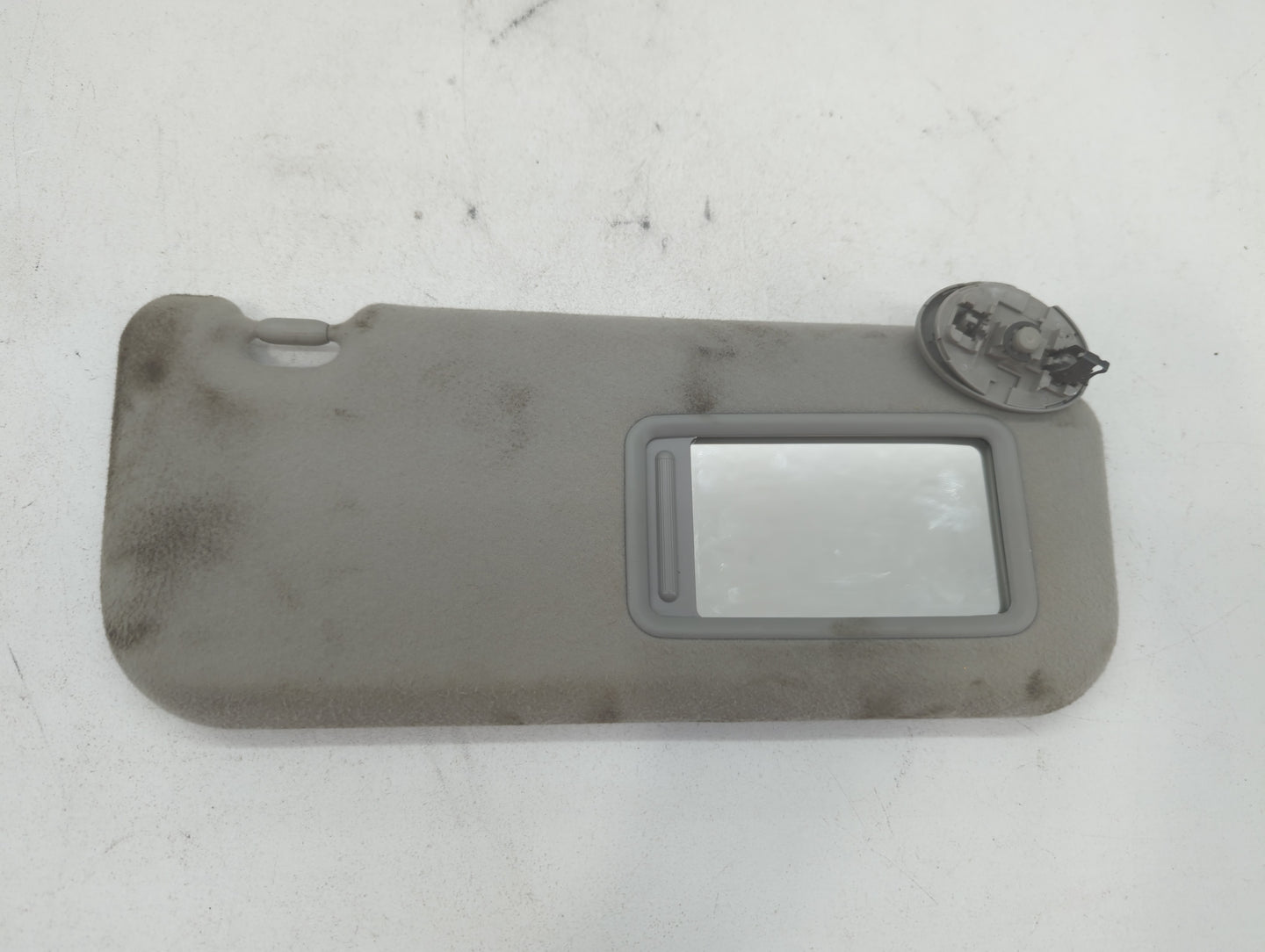 2009-2010 Pontiac Vibe Sun Visor Shade Replacement Passenger Right Mirror Fits Fits 2009 2010 OEM Used Auto Parts - Oemuseda
