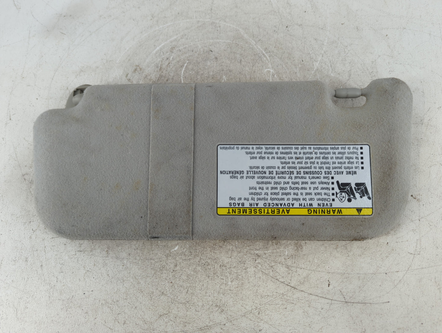 2009-2010 Pontiac Vibe Sun Visor Shade Replacement Passenger Right Mirror Fits Fits 2009 2010 OEM Used Auto Parts - Oemuseda
