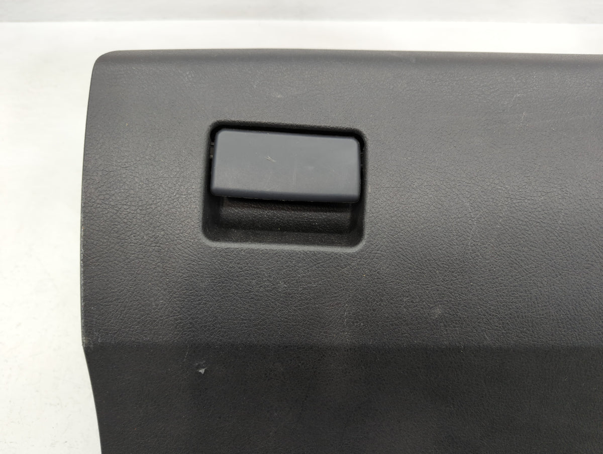 2009 Pontiac Vibe Passenger Glove Box Door Storage Compartment - Oemusedautoparts1.com