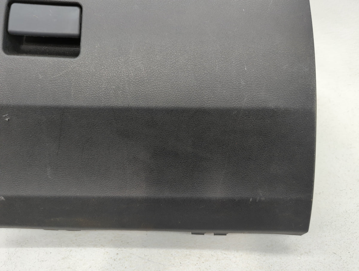 2009 Pontiac Vibe Passenger Glove Box Door Storage Compartment - Oemusedautoparts1.com