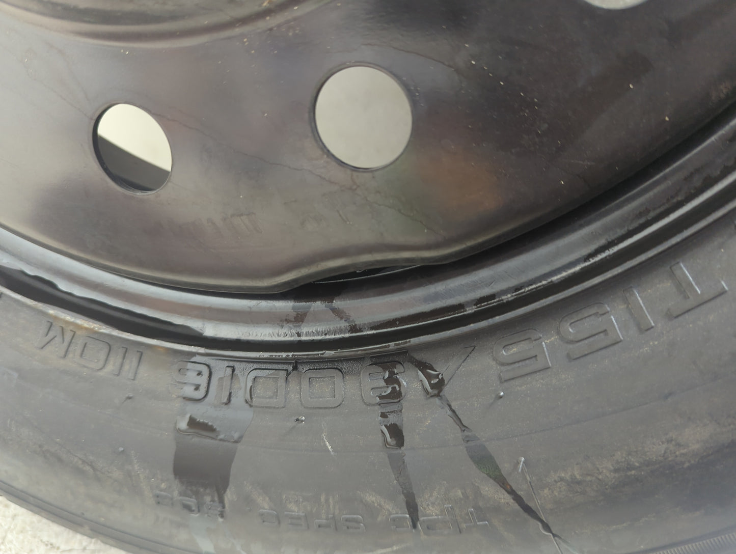 Pontiac Torrent Torren Spare Donut Tire Wheel Rim Oem - Oemusedautoparts1.com