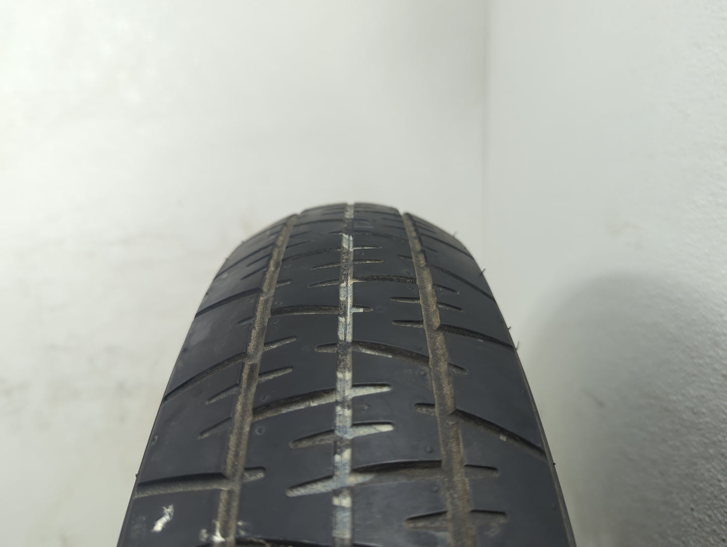 Pontiac Torrent Torren Spare Donut Tire Wheel Rim Oem - Oemusedautoparts1.com