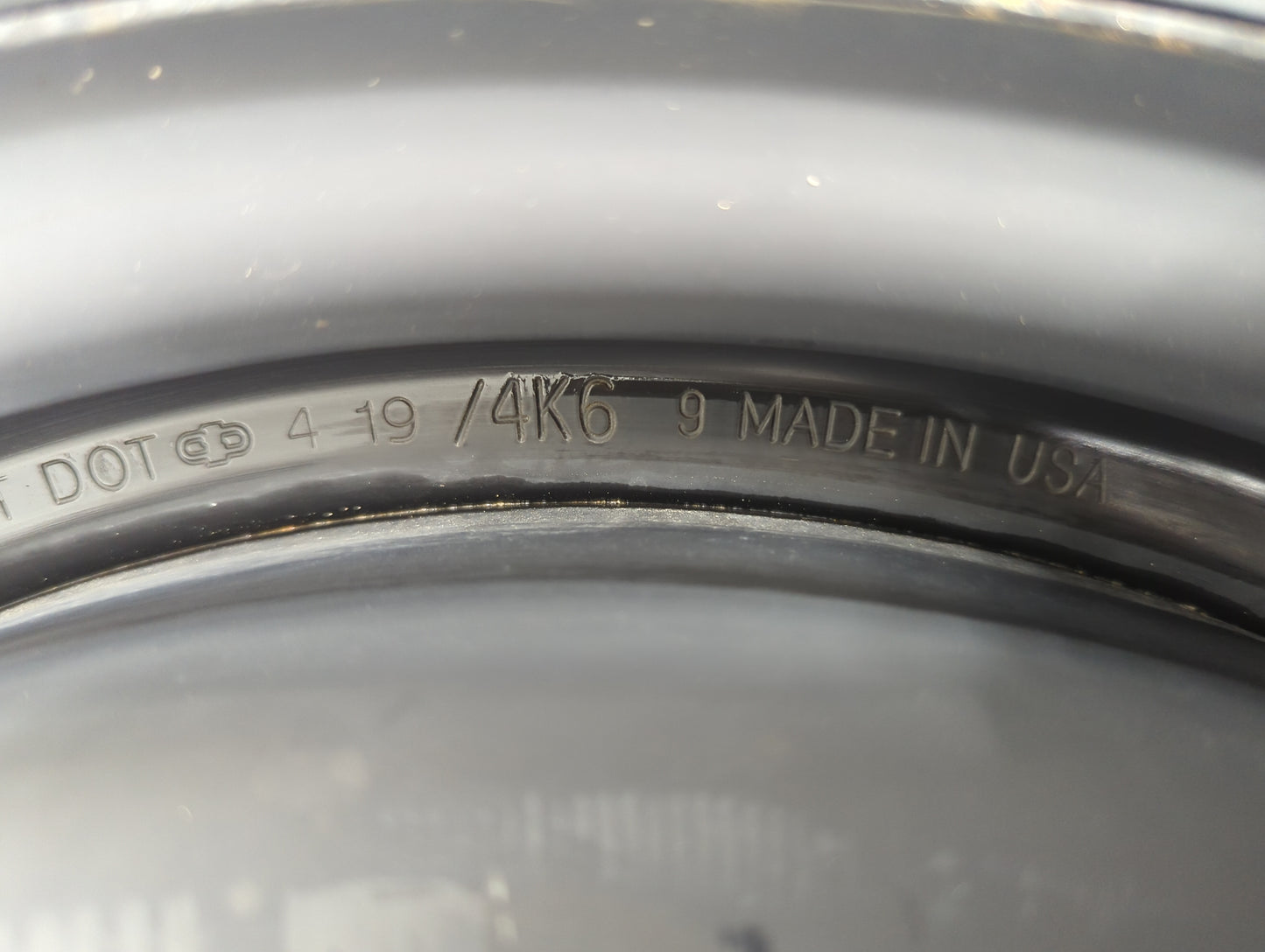 2009 Pontiac Vibe Vibe Spare Donut Tire Wheel Rim Oem - Oemusedautoparts1.com