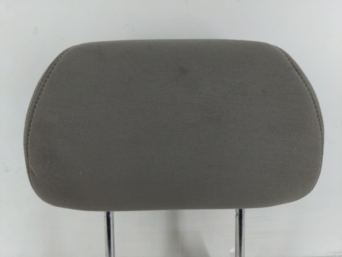 2007-2009 Saturn Aura Headrest Head Rest Front Driver Passenger Seat Fits Fits 2007 2008 2009 OEM Used Auto Parts - Oemuseda
