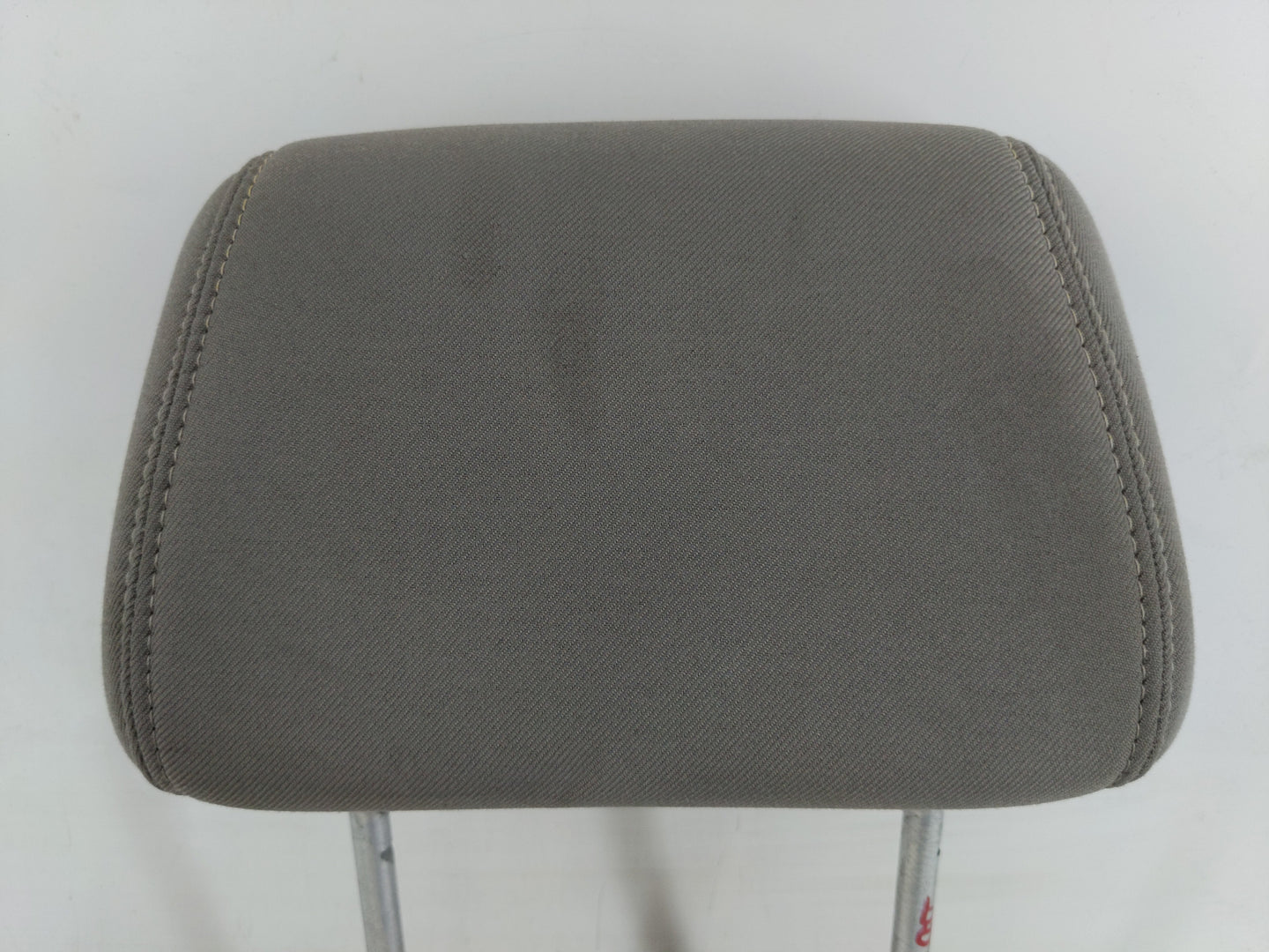 2007-2009 Saturn Aura Headrest Head Rest Front Driver Passenger Seat Fits Fits 2007 2008 2009 OEM Used Auto Parts - Oemuseda