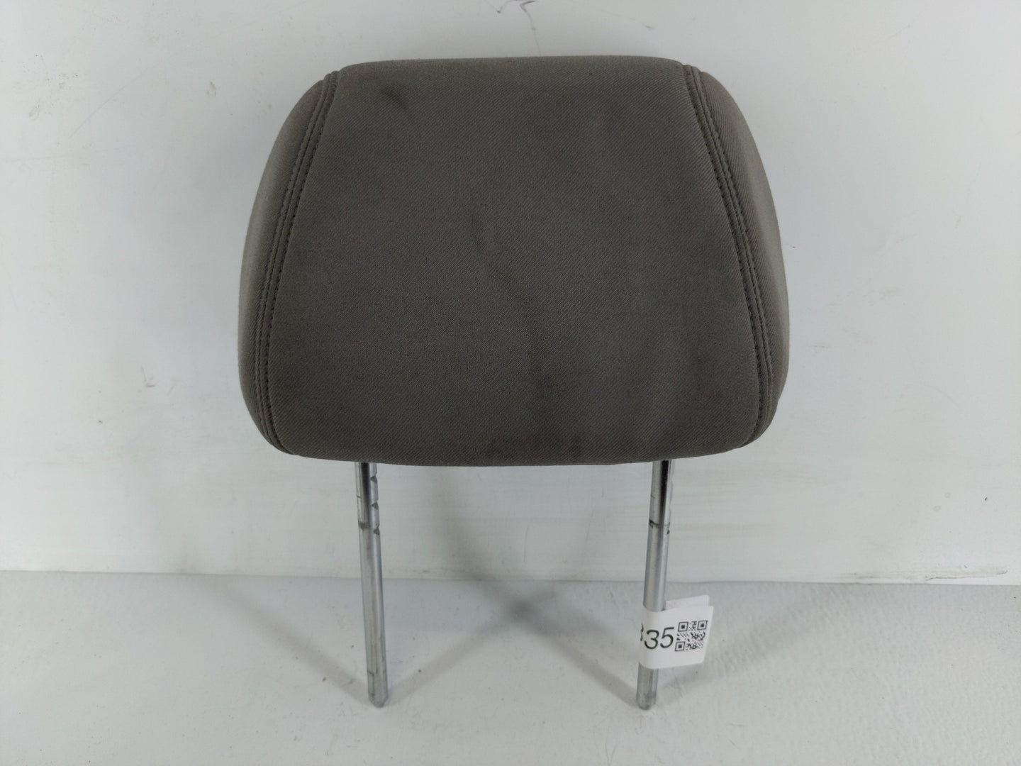 2007-2009 Saturn Aura Headrest Head Rest Front Driver Passenger Seat Fits Fits 2007 2008 2009 OEM Used Auto Parts - Oemuseda