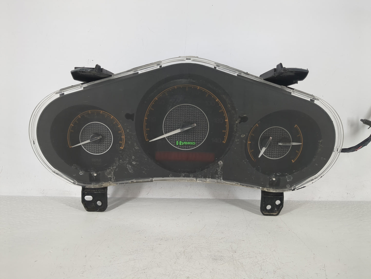 2009 Saturn Aura Instrument Cluster Speedometer Gauges Fits OEM Used Auto Parts - Oemusedautoparts1.com