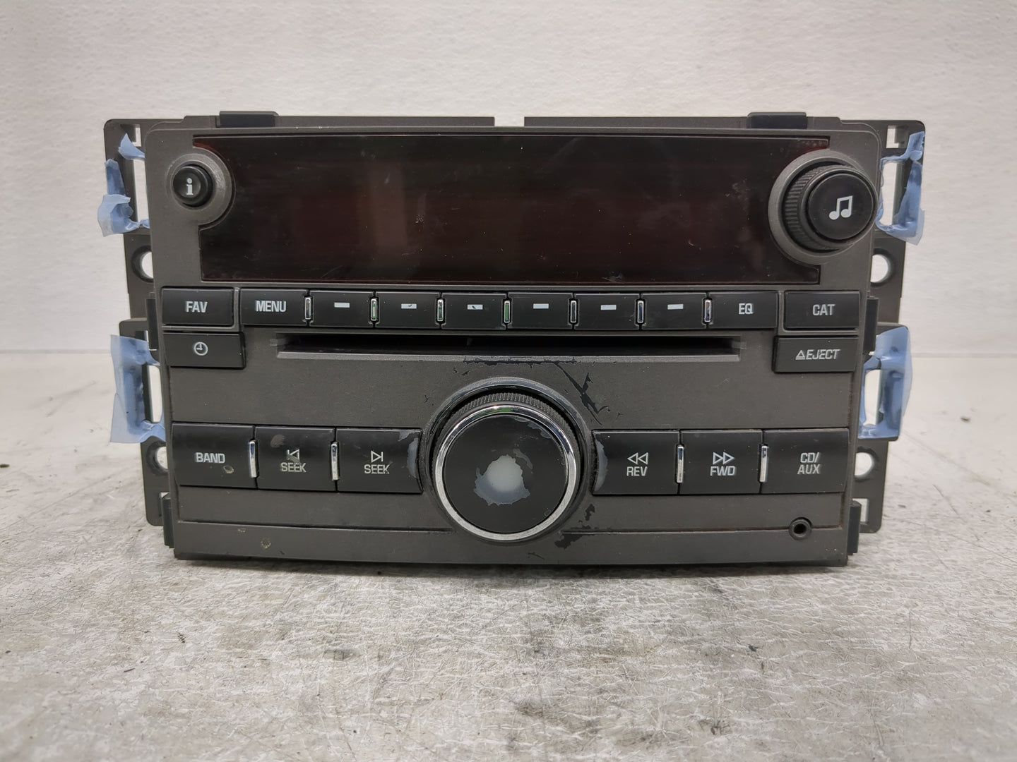 2009 Saturn Aura Radio AM FM Cd Player Receiver Replacement P/N:25833954 Fits OEM Used Auto Parts - Oemusedautoparts1.com