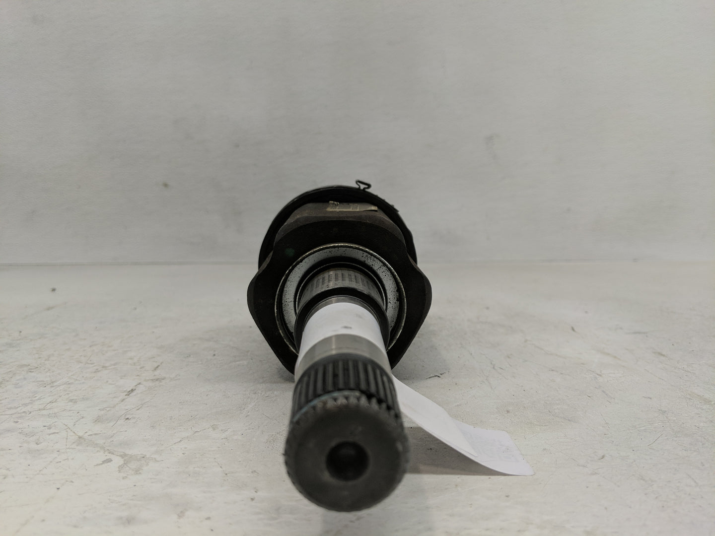 2009 Saturn Aura Axle Shaft Front Driver Cv C/v - Oemusedautoparts1.com