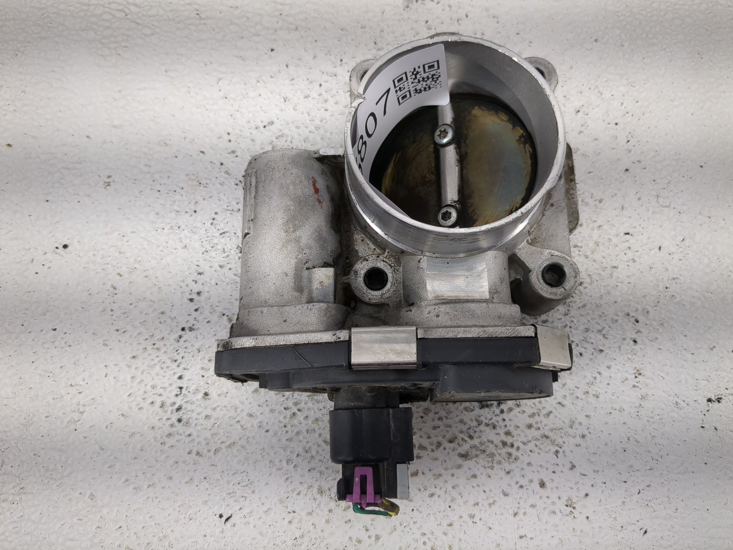 2007-2009 Saturn Aura Throttle Body Fits Fits 2007 2008 2009 2010 2011 2012 OEM Used Auto Parts - Oemusedautoparts1.com