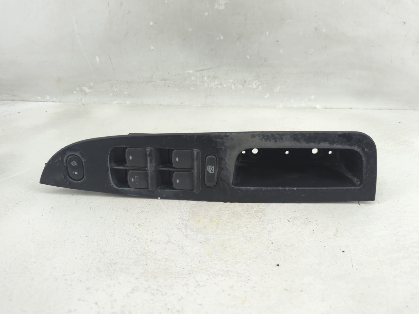 2007-2009 Saturn Aura Master Power Window Switch Replacement Driver Side Left P/N:22627387 Fits Fits 2007 2008 2009 OEM Used