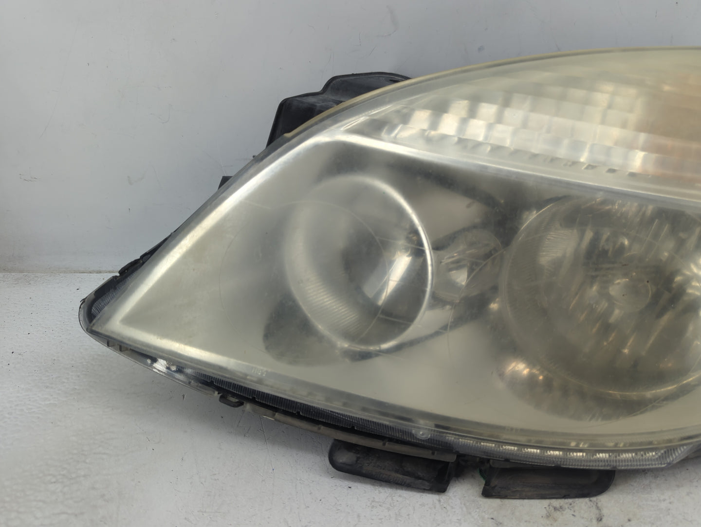 2007-2009 Saturn Aura Passenger Right Oem Head Light Headlight Lamp - Oemusedautoparts1.com