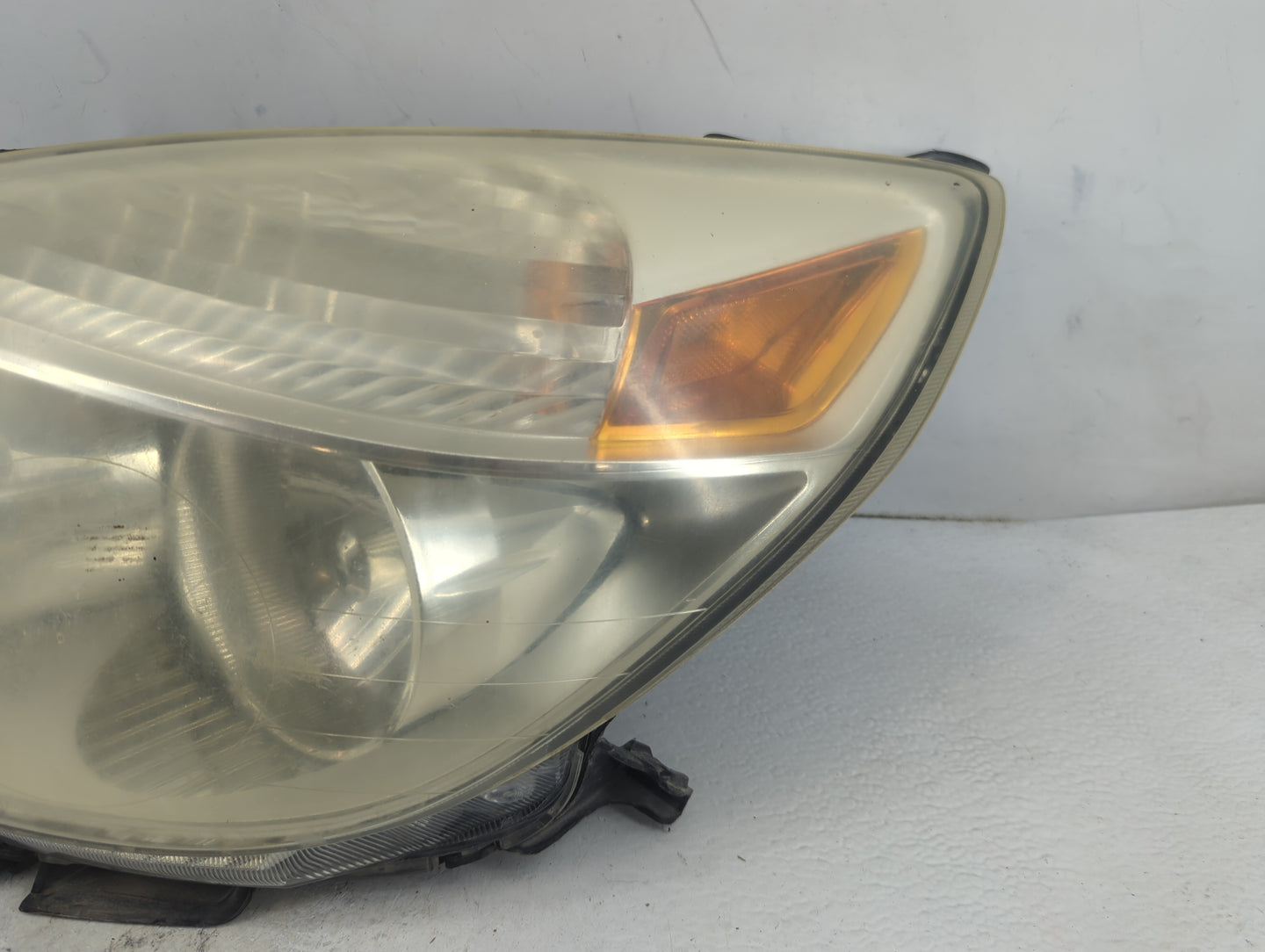 2007-2009 Saturn Aura Passenger Right Oem Head Light Headlight Lamp - Oemusedautoparts1.com