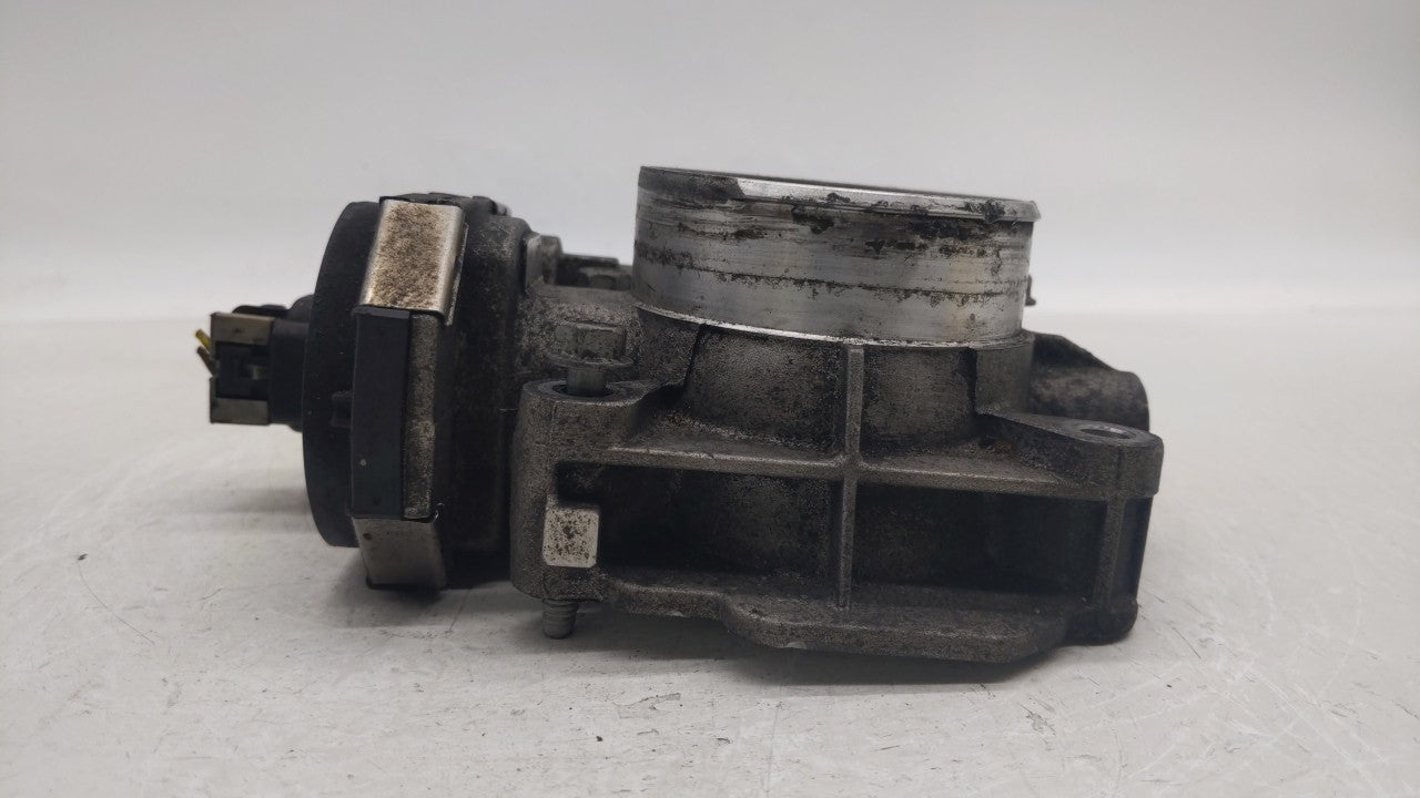 2007-2009 Saturn Aura Throttle Body P/N:668AA 186AA Fits Fits 2007 2008 2009 2010 2011 2012 OEM Used Auto Parts - Oemusedaut
