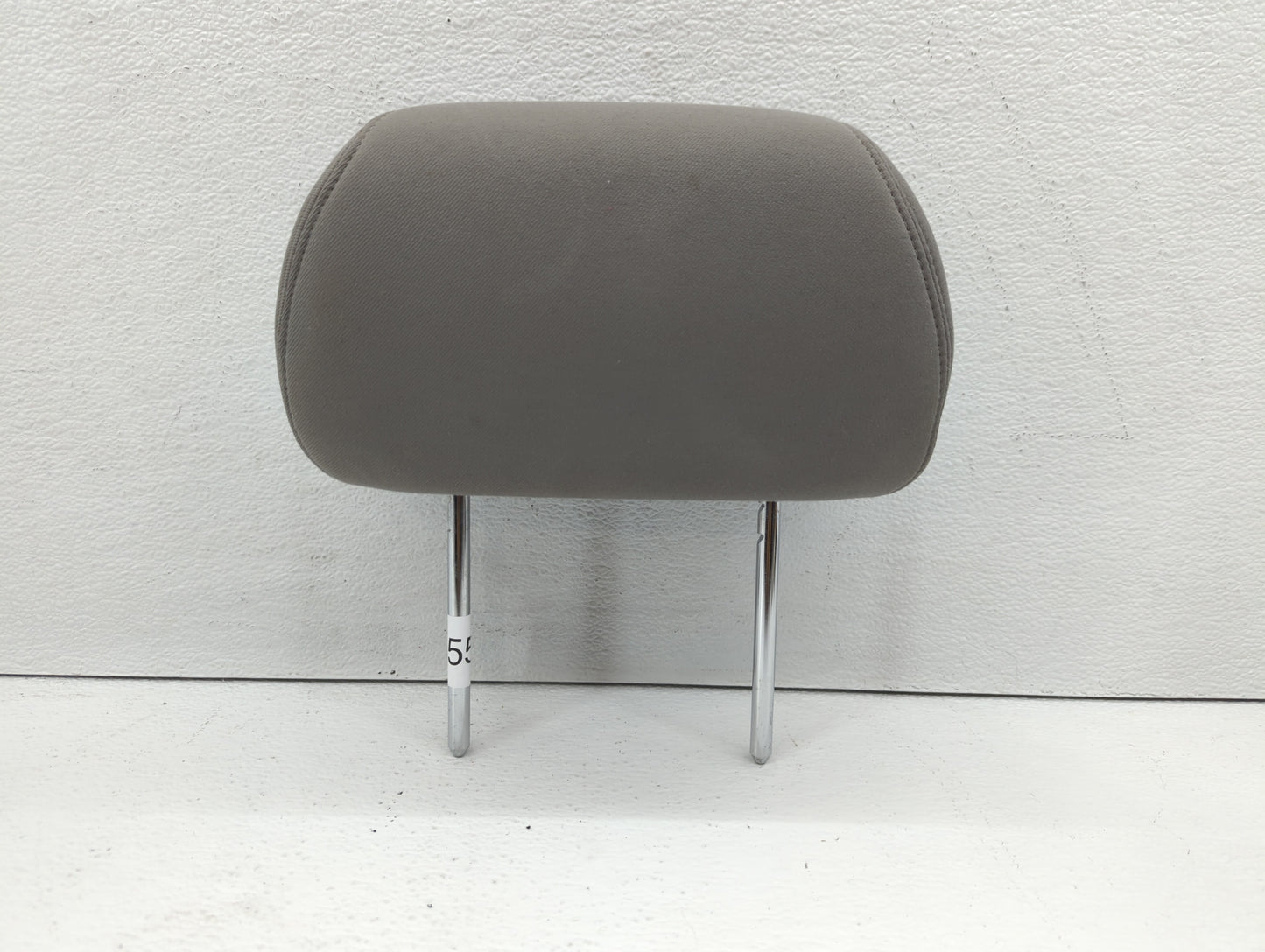 2009 Saturn Aura Headrest Head Rest Front Driver Passenger Seat Grey - Oemusedautoparts1.com