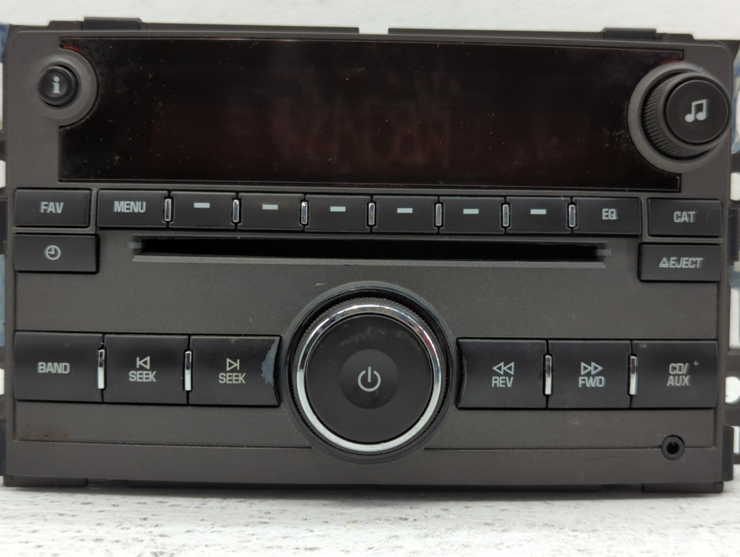 2009 Saturn Aura Radio AM FM Cd Player Receiver Replacement P/N:15948188 25833954 Fits OEM Used Auto Parts - Oemusedautopart
