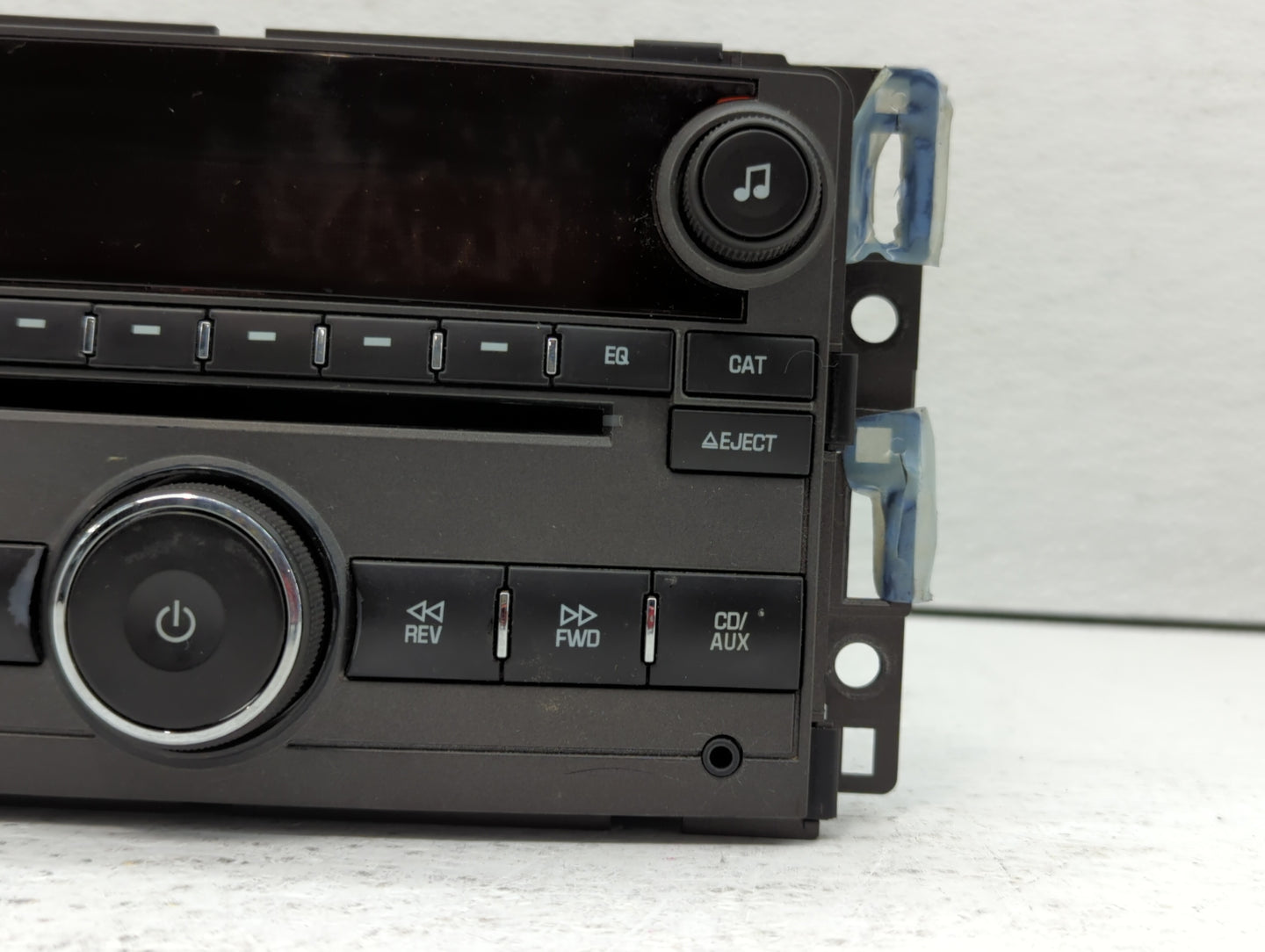 2009 Saturn Aura Radio AM FM Cd Player Receiver Replacement P/N:15948188 25833954 Fits OEM Used Auto Parts - Oemusedautopart