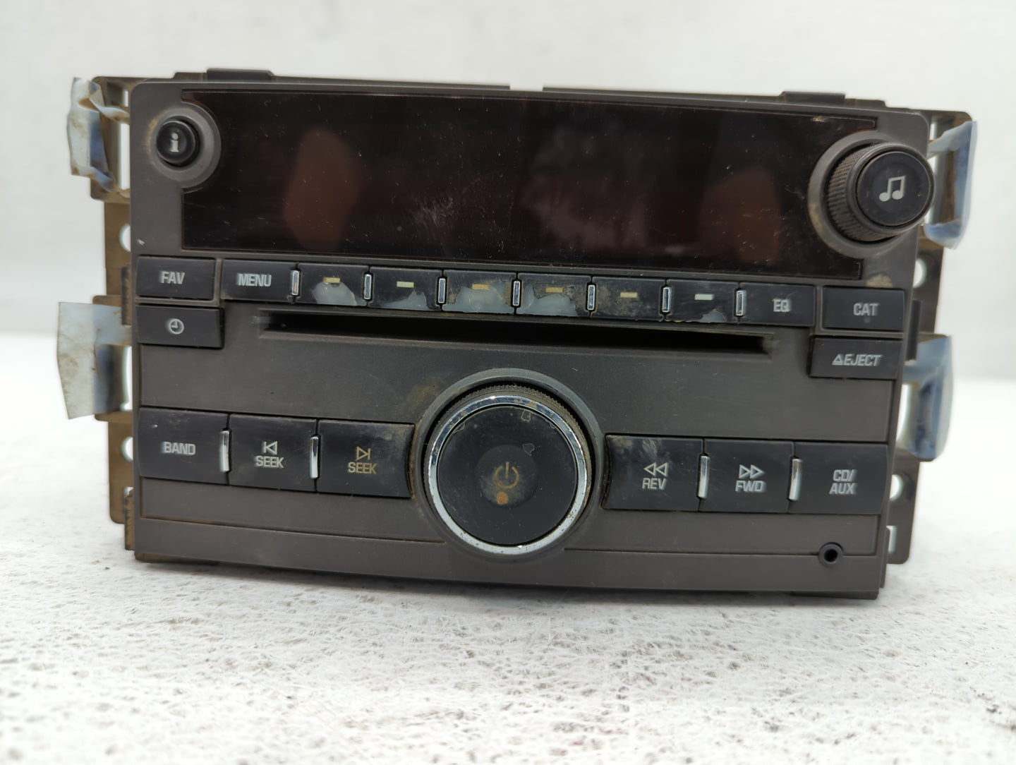 2009-2009 Saturn Aura Am Fm Cd Player Radio Receiver - Oemusedautoparts1.com
