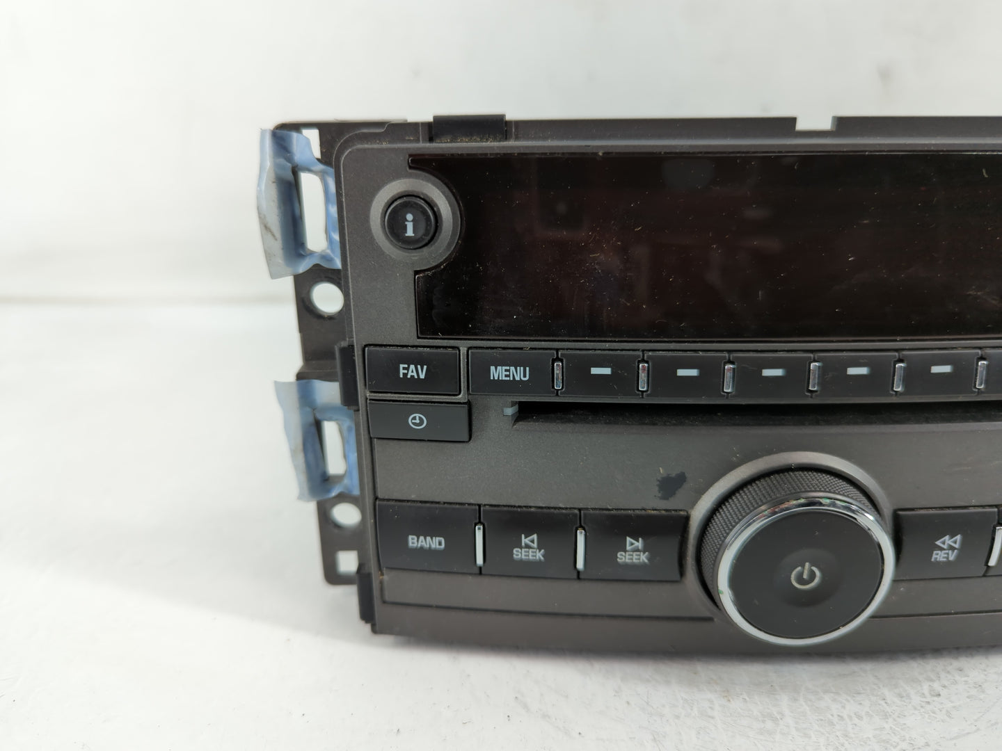 2009 Saturn Aura Radio AM FM Cd Player Receiver Replacement P/N:25833954 Fits OEM Used Auto Parts - Oemusedautoparts1.com