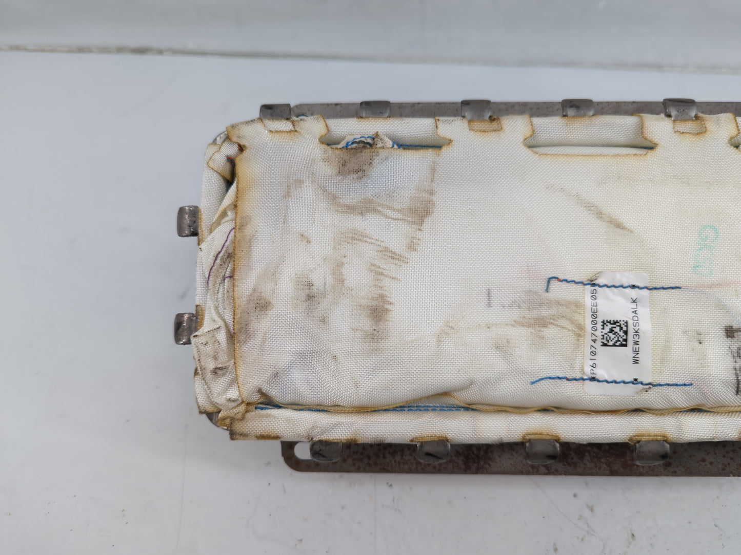 2009 Saturn Outlook Air Bag Passenger Right Dashboard OEM P/N:4FY W41 2J Fits OEM Used Auto Parts - Oemusedautoparts1.com