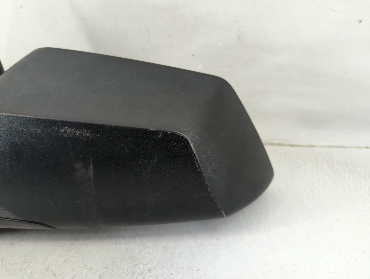 2009 Saturn Outlook Driver Side View Mirror - Left Door Mirror OEM Used - Oemusedautoparts1.com