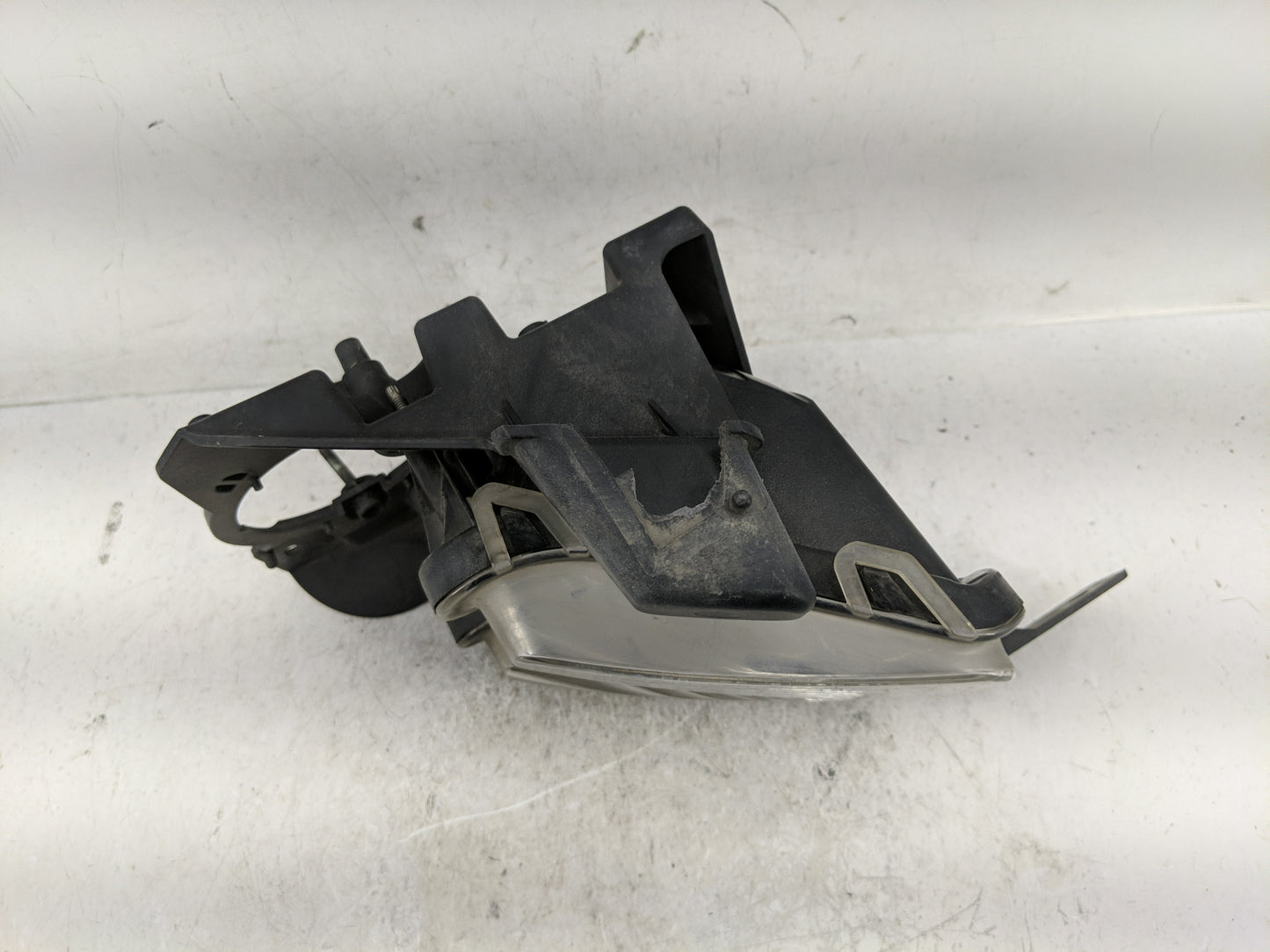 2009 Saturn Outlook Driver Left Oem Front Light Lamp 1229415 - Oemusedautoparts1.com