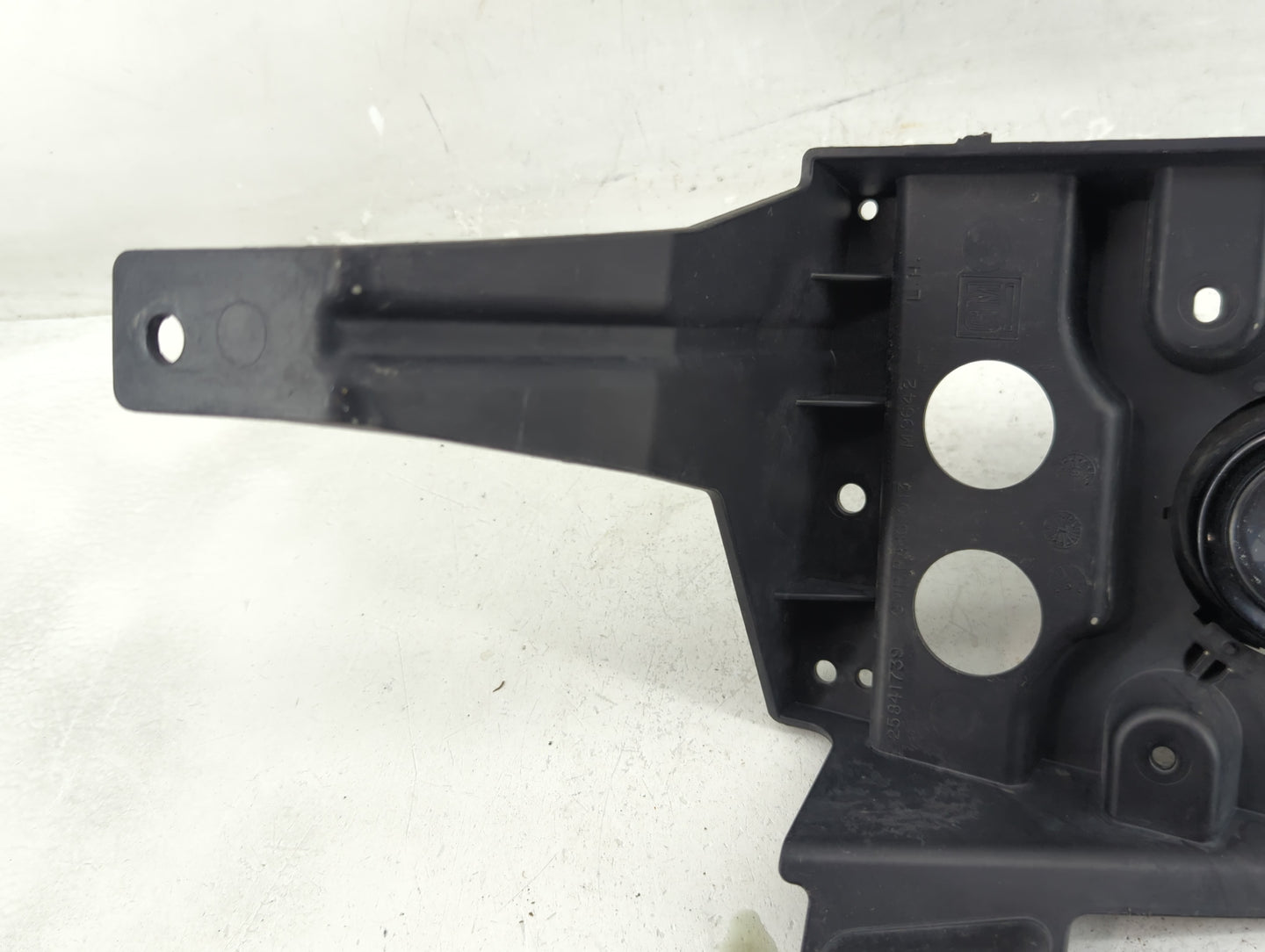 2009 Saturn Outlook Driver Left Oem Fog Light Lamp - Oemusedautoparts1.com