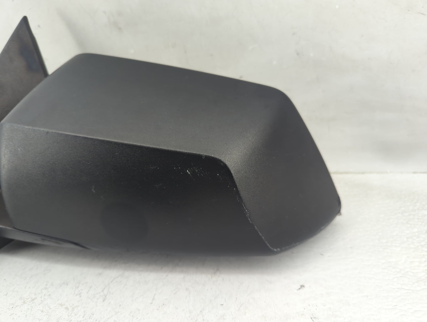 2009 Saturn Outlook Driver Side View Mirror - Left Door Mirror OEM Used - Oemusedautoparts1.com