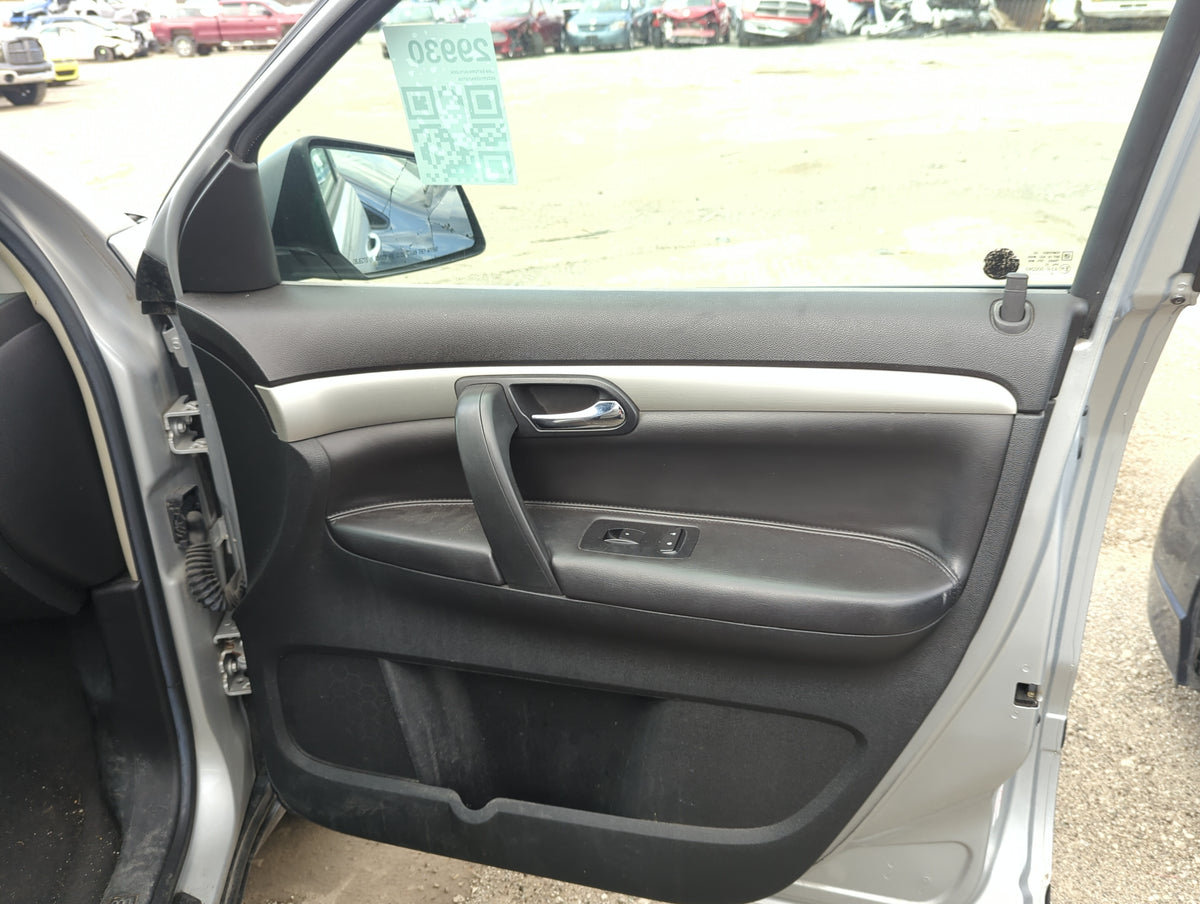 2009 Saturn Outlook Front Right Passenger Interior Door Panel Trim - Oemusedautoparts1.com