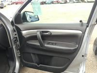 2009 Saturn Outlook Front Right Passenger Interior Door Panel Trim - Oemusedautoparts1.com