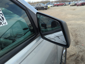 compare product 2009 Saturn Outlook Passenger Side View Mirror - Right Door Mirror OEM Used