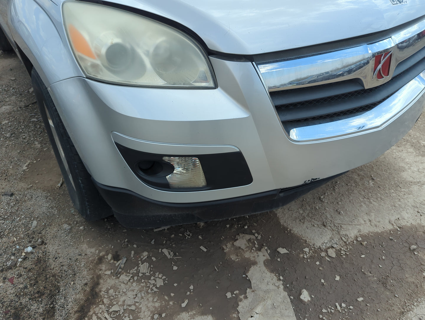 2009 Saturn Outlook Front Bumper - Oem - Oemusedautoparts1.com