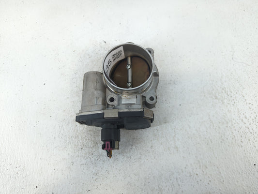 2009 Saturn Outlook Throttle Body Fits Fits 2007 2008 2010 2011 OEM Used Auto Parts - Oemusedautoparts1.com