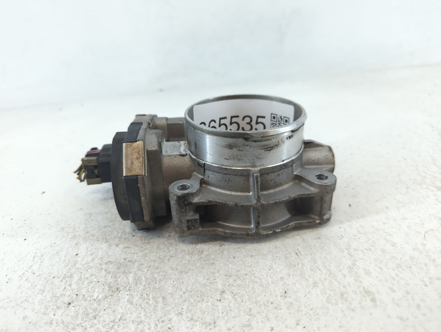 2009 Saturn Outlook Throttle Body Fits Fits 2007 2008 2010 2011 OEM Used Auto Parts - Oemusedautoparts1.com