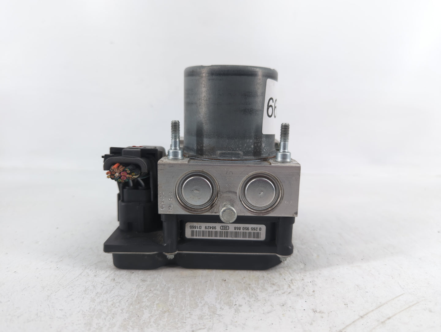 2009 Saturn Outlook ABS Pump Control Module Replacement P/N:0 265 230 111 01 25840315 Fits OEM Used Auto Parts - Oemusedauto