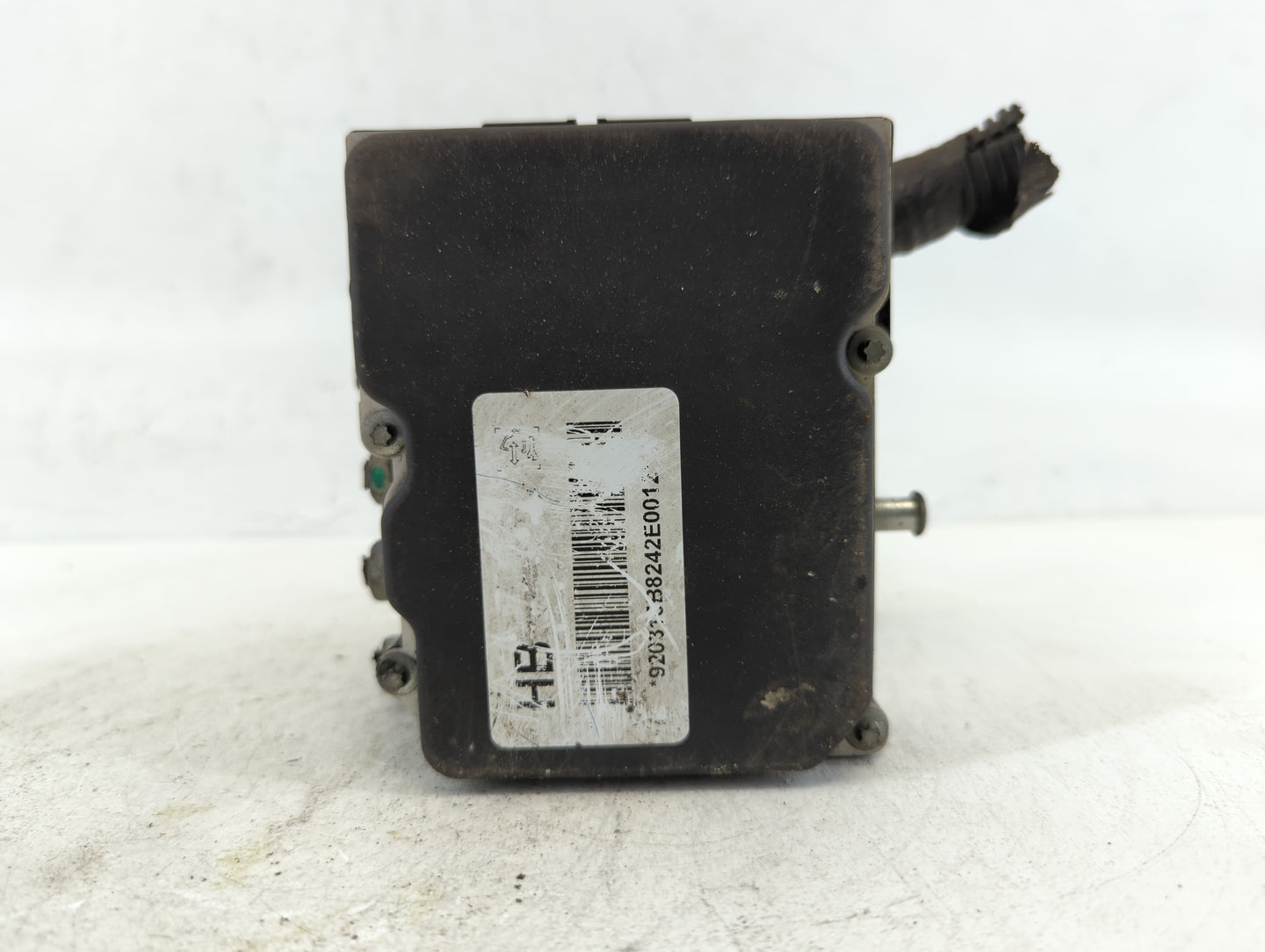 2009 Saturn Outlook ABS Pump Control Module Replacement P/N:25840315 Fits OEM Used Auto Parts - Oemusedautoparts1.com