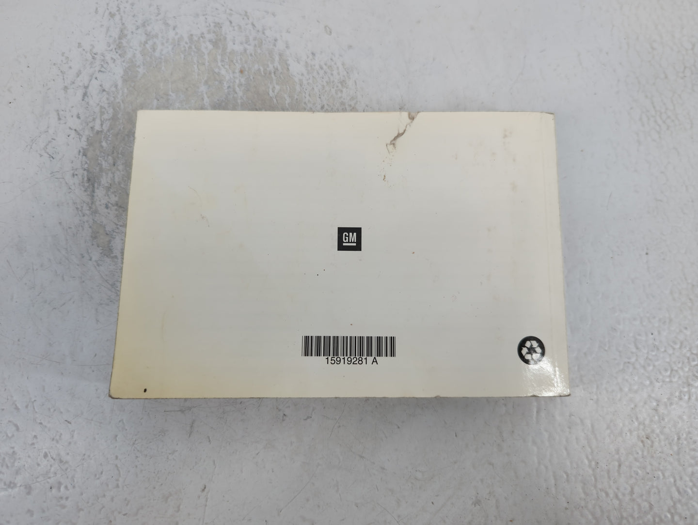2009 Saturn Outlook Owners Manual Book Guide P/N:15919281 A OEM Used Auto Parts - Oemusedautoparts1.com