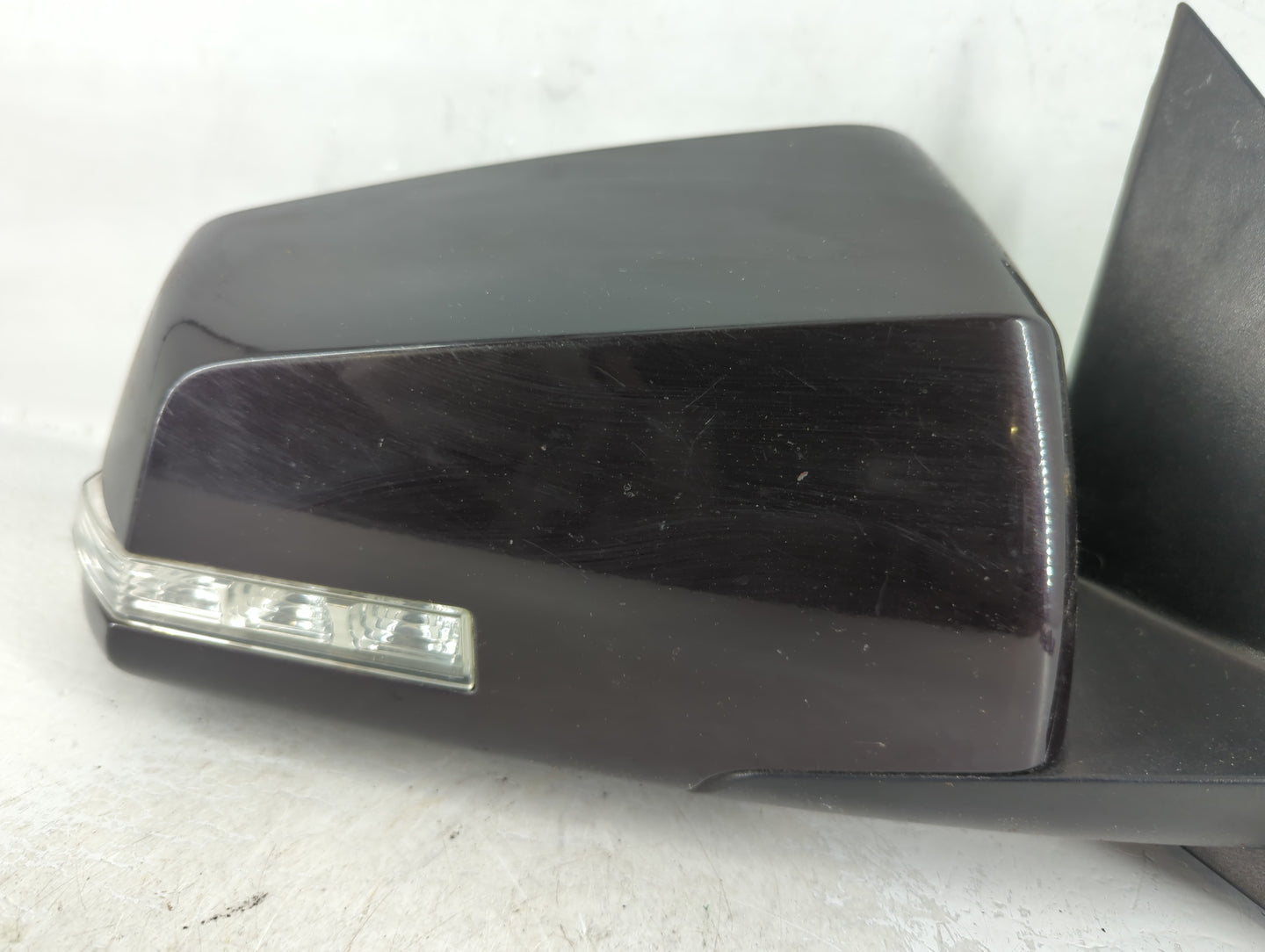 2009 Saturn Outlook Side Mirror Replacement Passenger Right View Door Mirror Fits OEM Used Auto Parts - Oemusedautoparts1.co