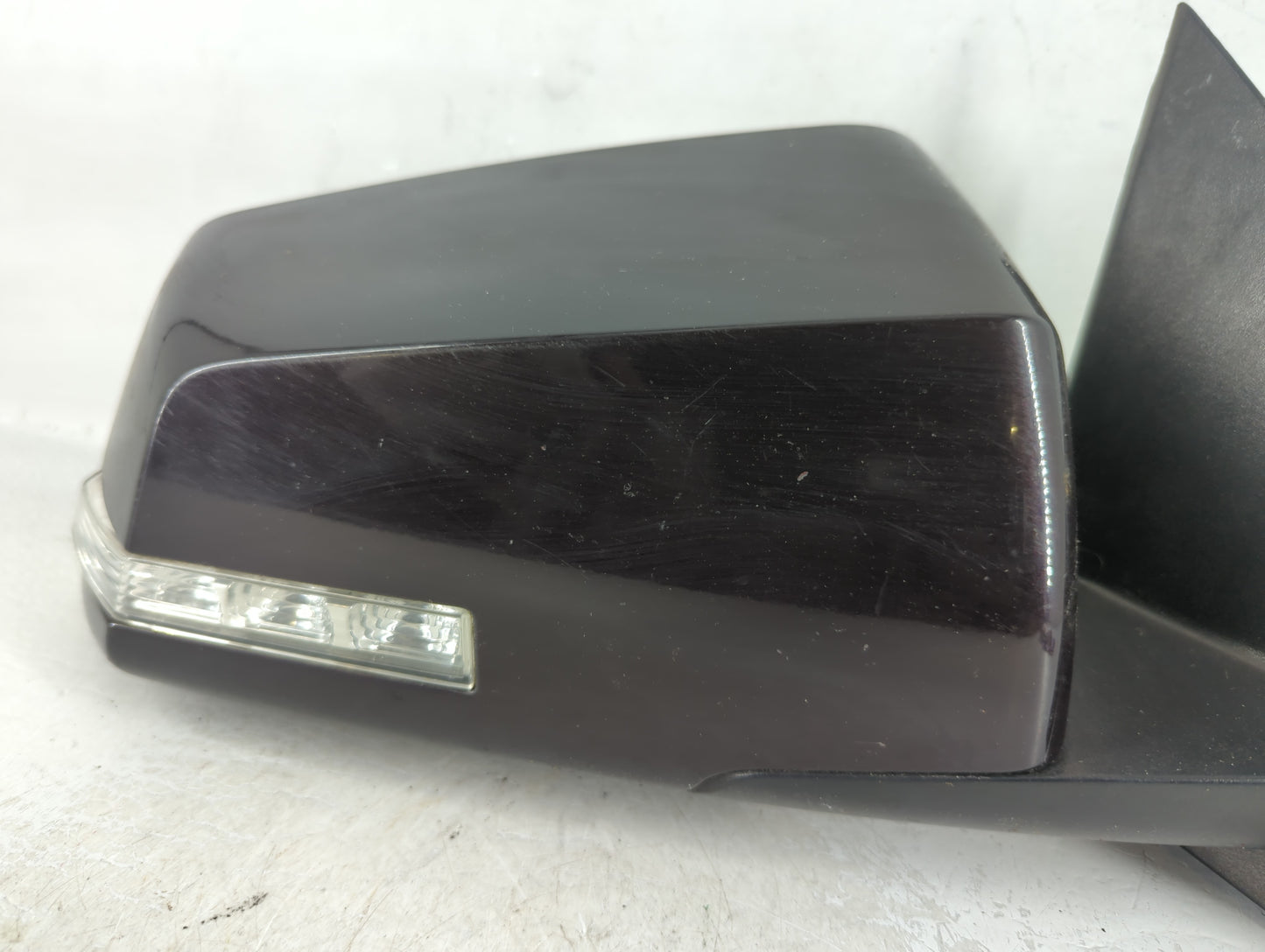 2009 Saturn Outlook Side Mirror Replacement Passenger Right View Door Mirror Fits OEM Used Auto Parts - Oemusedautoparts1.co