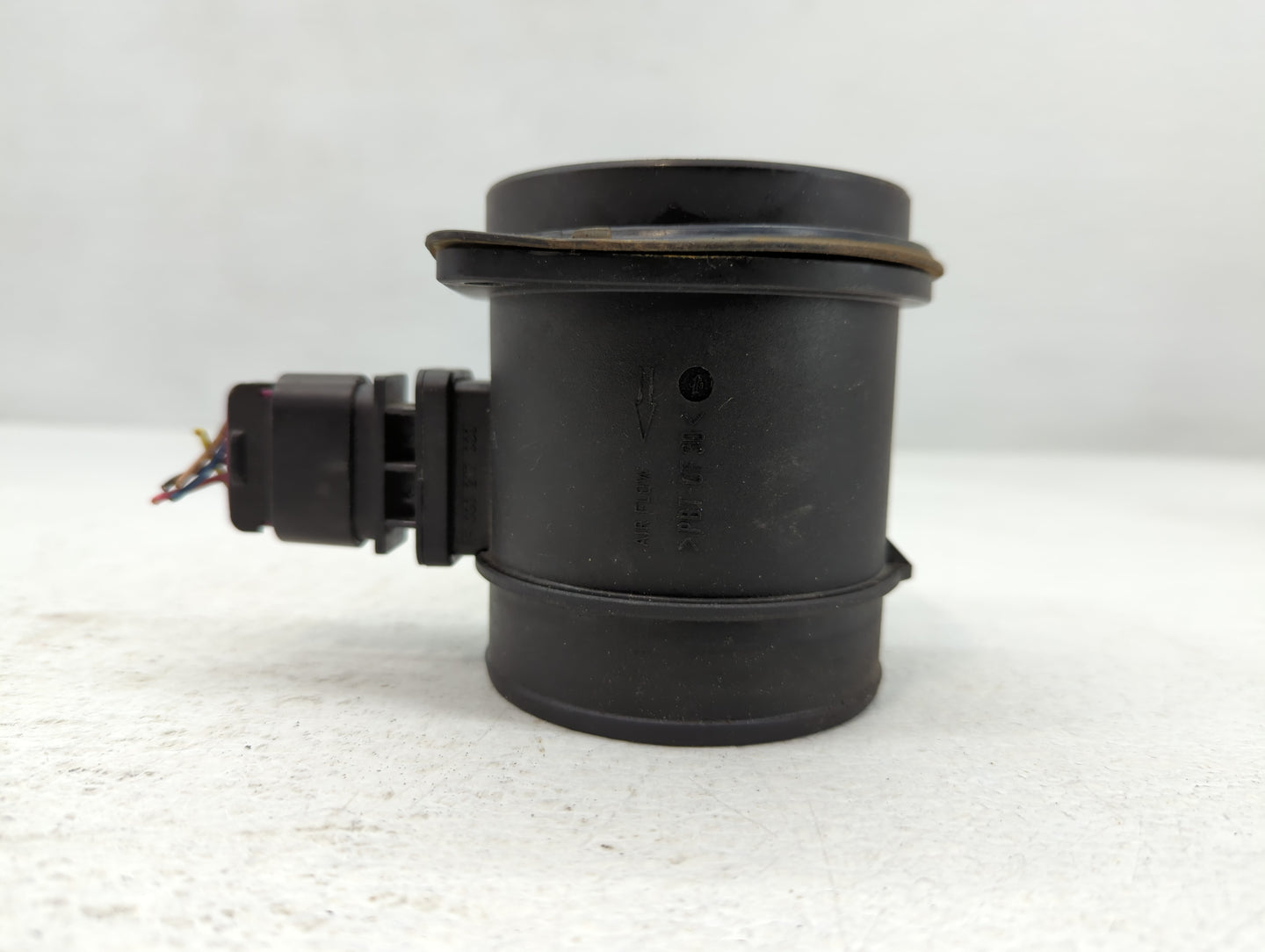 Saturn Outlook Mass Air Flow Meter Maf - Oemusedautoparts1.com