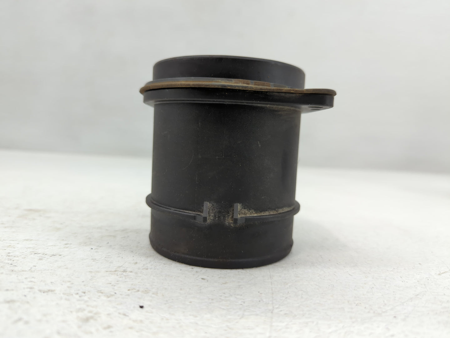 Saturn Outlook Mass Air Flow Meter Maf - Oemusedautoparts1.com