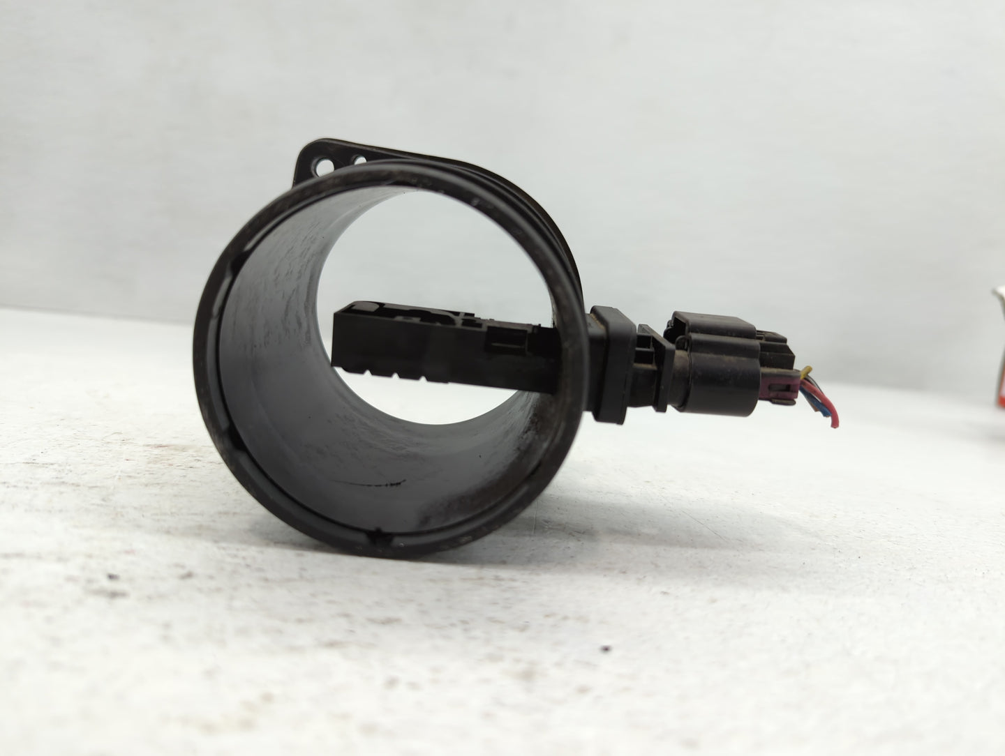 Saturn Outlook Mass Air Flow Meter Maf - Oemusedautoparts1.com