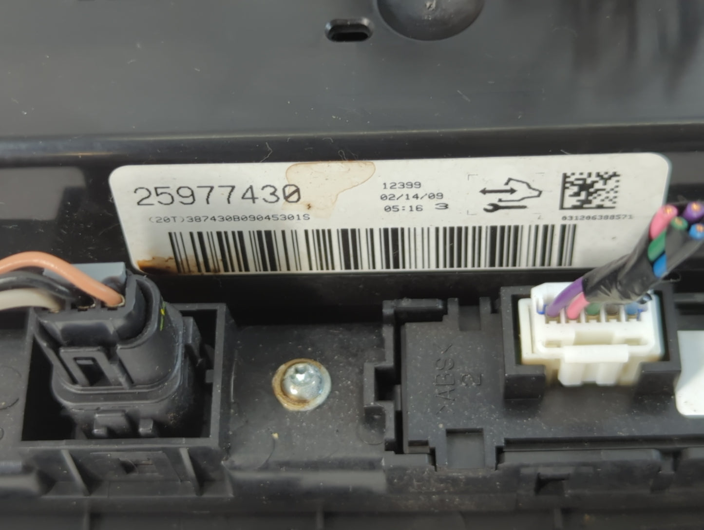 2009 Saturn Outlook Climate Control Module Temperature AC/Heater Replacement P/N:25977430 Fits OEM Used Auto Parts - Oemused