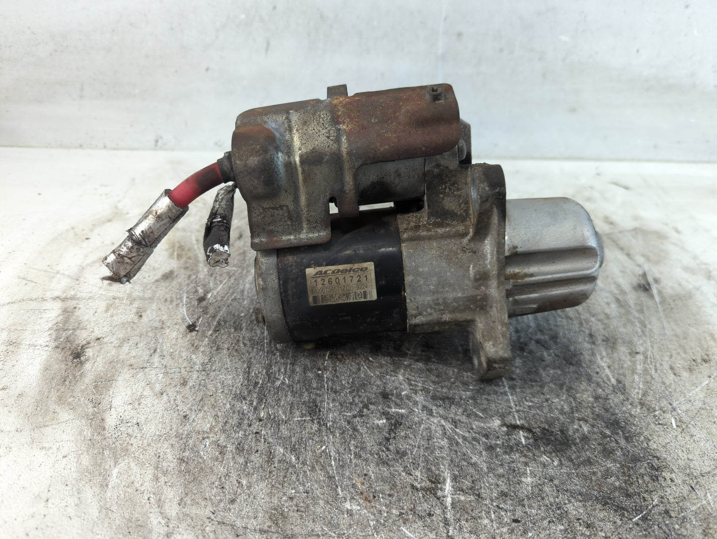 2009 Saturn Outlook Car Starter Motor Solenoid OEM P/N:M000T36571ZC 12601721 Fits OEM Used Auto Parts - Oemusedautoparts1.co