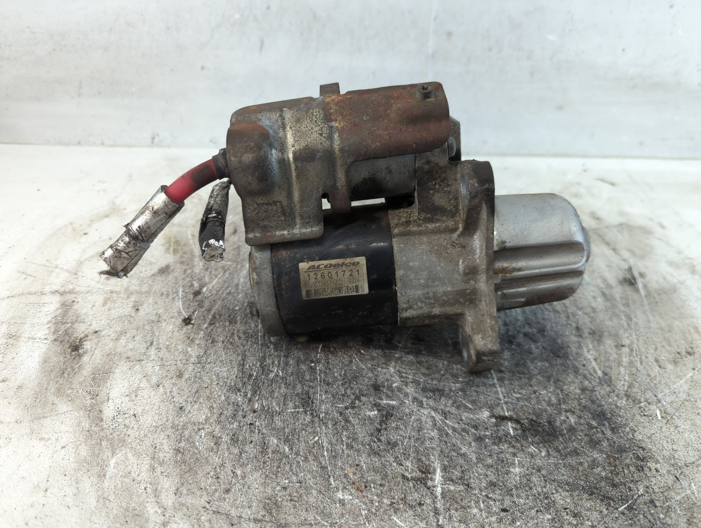 2009 Saturn Outlook Car Starter Motor Solenoid OEM P/N:M000T36571ZC 12601721 Fits OEM Used Auto Parts - Oemusedautoparts1.co