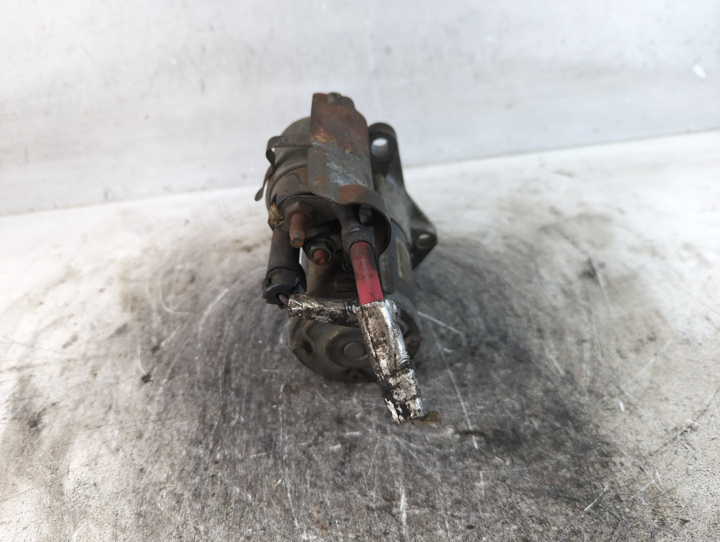 2009 Saturn Outlook Car Starter Motor Solenoid OEM P/N:M000T36571ZC 12601721 Fits OEM Used Auto Parts - Oemusedautoparts1.co