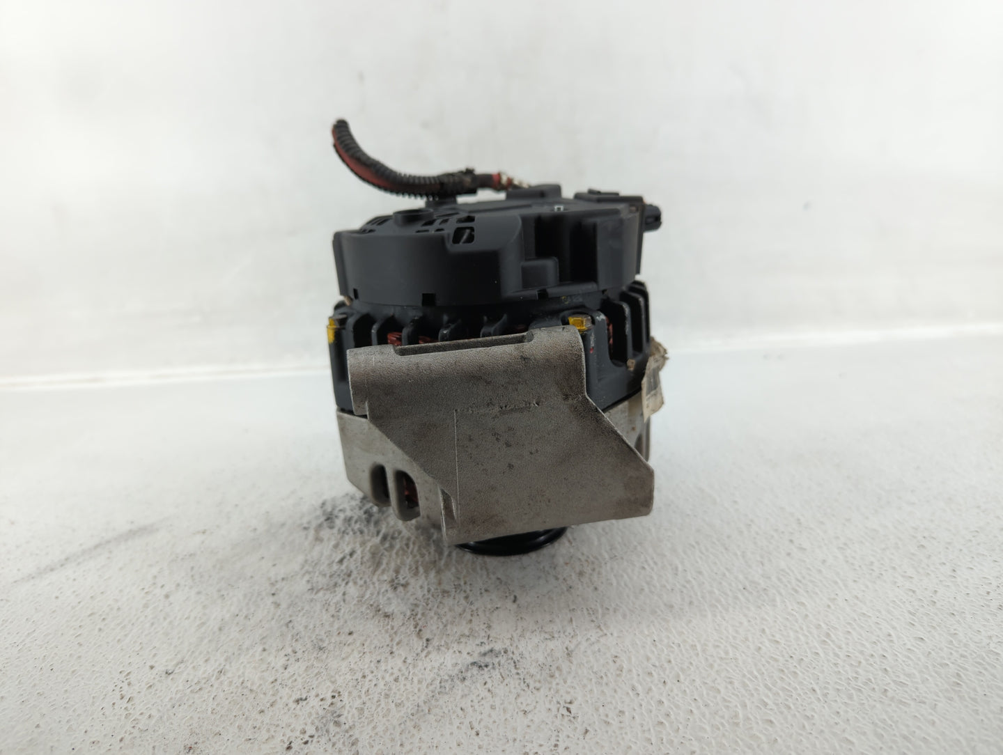 2009-2010 Saturn Sky Alternator Replacement Generator Charging Assembly Engine OEM P/N:22102288 Fits Fits 2009 2010 OEM Used