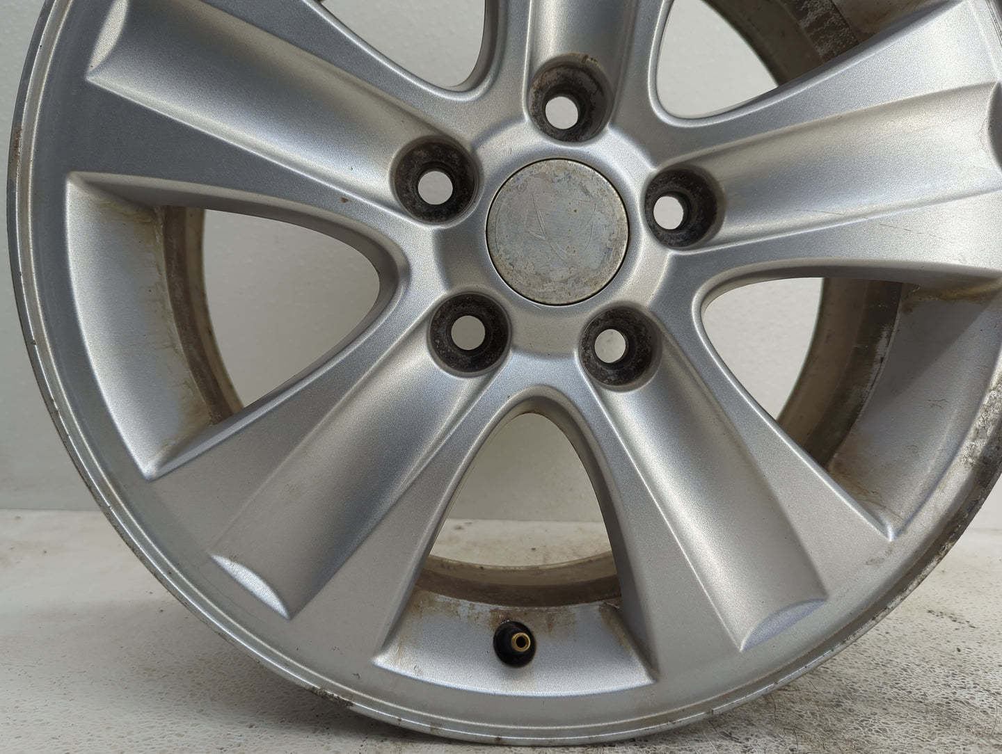 2008-2010 Saturn Vue Oem Wheel Rim - Oemusedautoparts1.com
