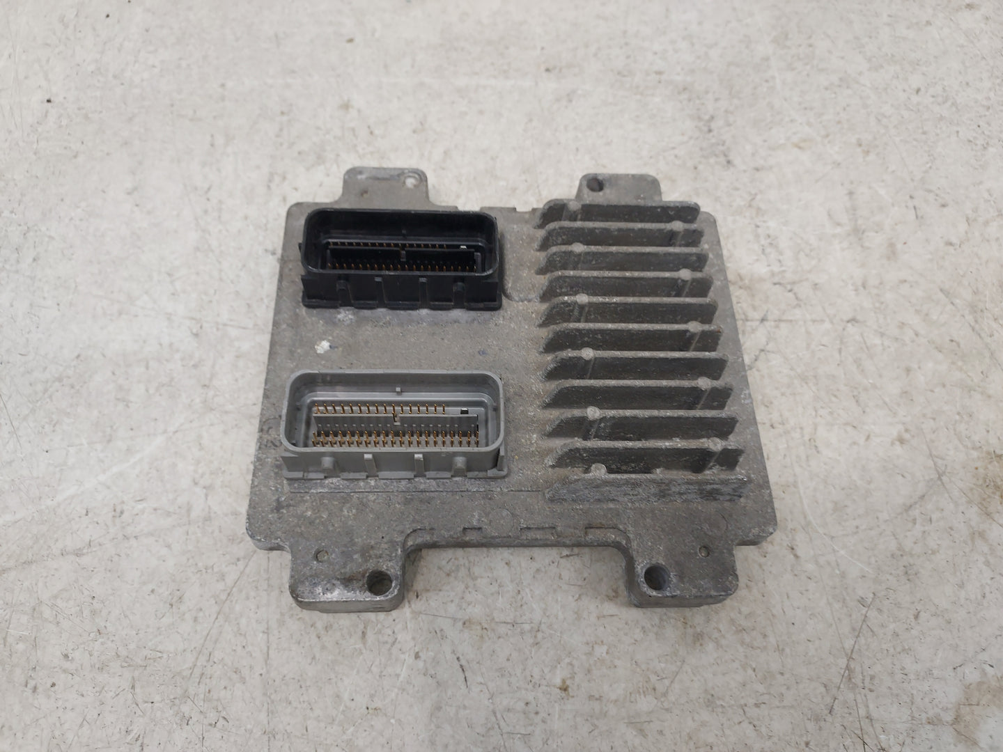 2008-2010 Saturn Vue PCM Engine Control Computer ECU ECM PCU OEM Fits Fits 2007 2008 2009 2010 2011 2012 OEM Used Auto Parts